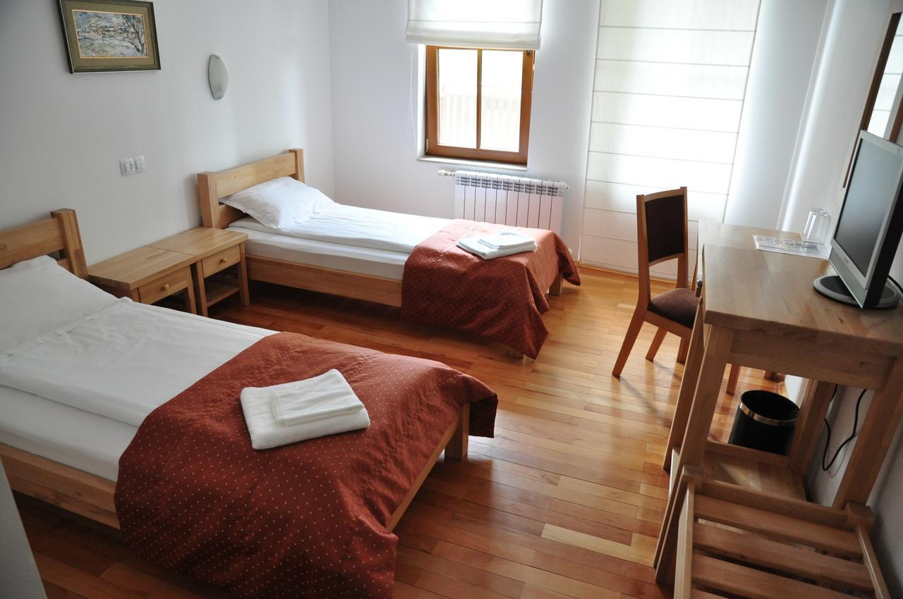 Hotel Black Stork Nisovo Eksteriør bilde