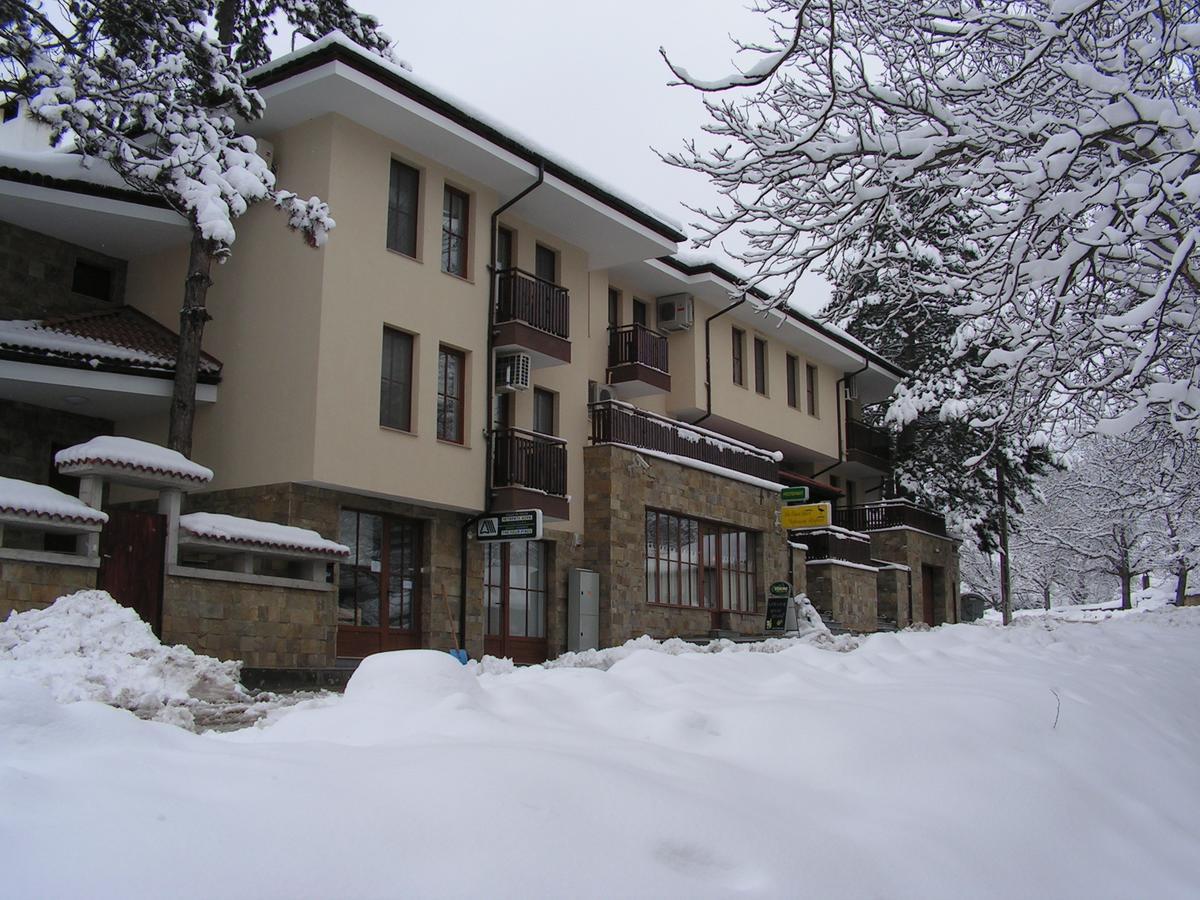 Hotel Black Stork Nisovo Eksteriør bilde