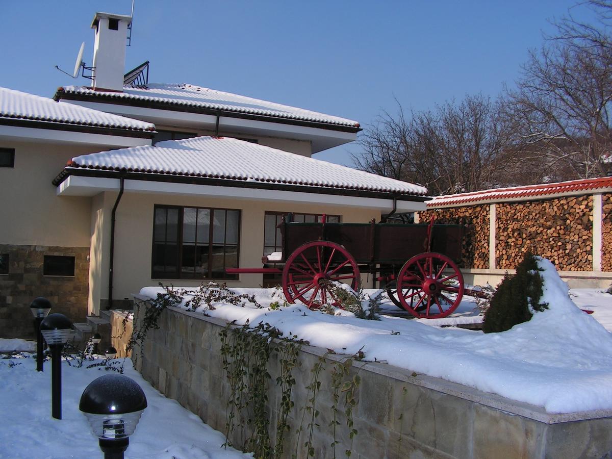 Hotel Black Stork Nisovo Eksteriør bilde